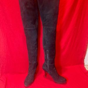 Stuart Weitzman Black Over the knee Suede Stiletto boots size 9.5